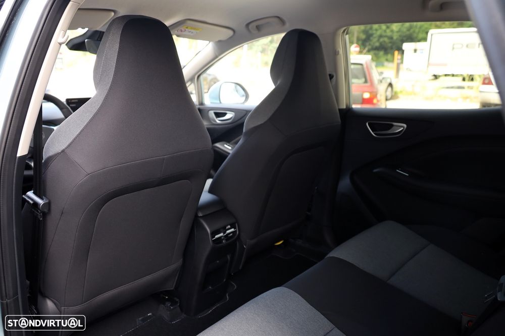 MG MG4 Urban 54 kWh Premium - 12