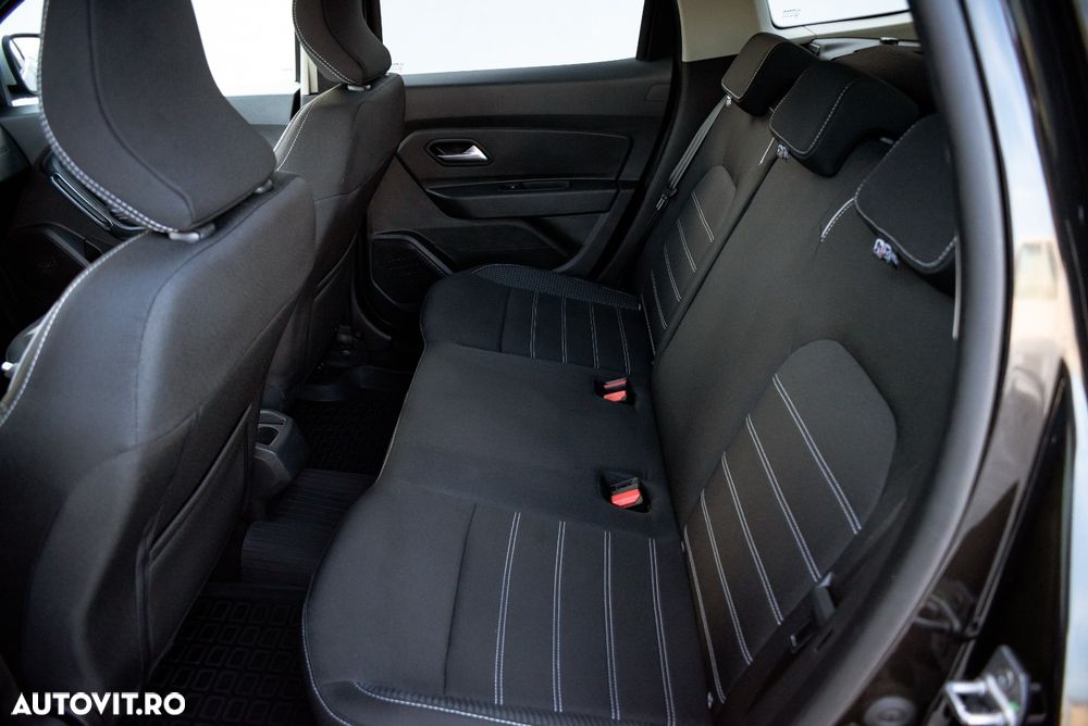 Dacia Duster 1.5 Blue dCi 4WD Prestige jante 17" - 13