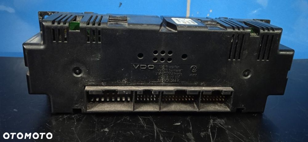 Panel klimatyzacji VW Passat B5 3B1907044K - 2