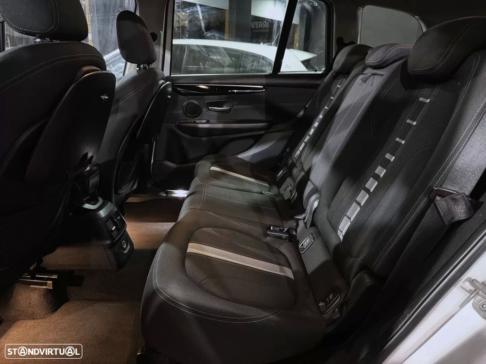 BMW 216 Gran Tourer d Line Sport - 17