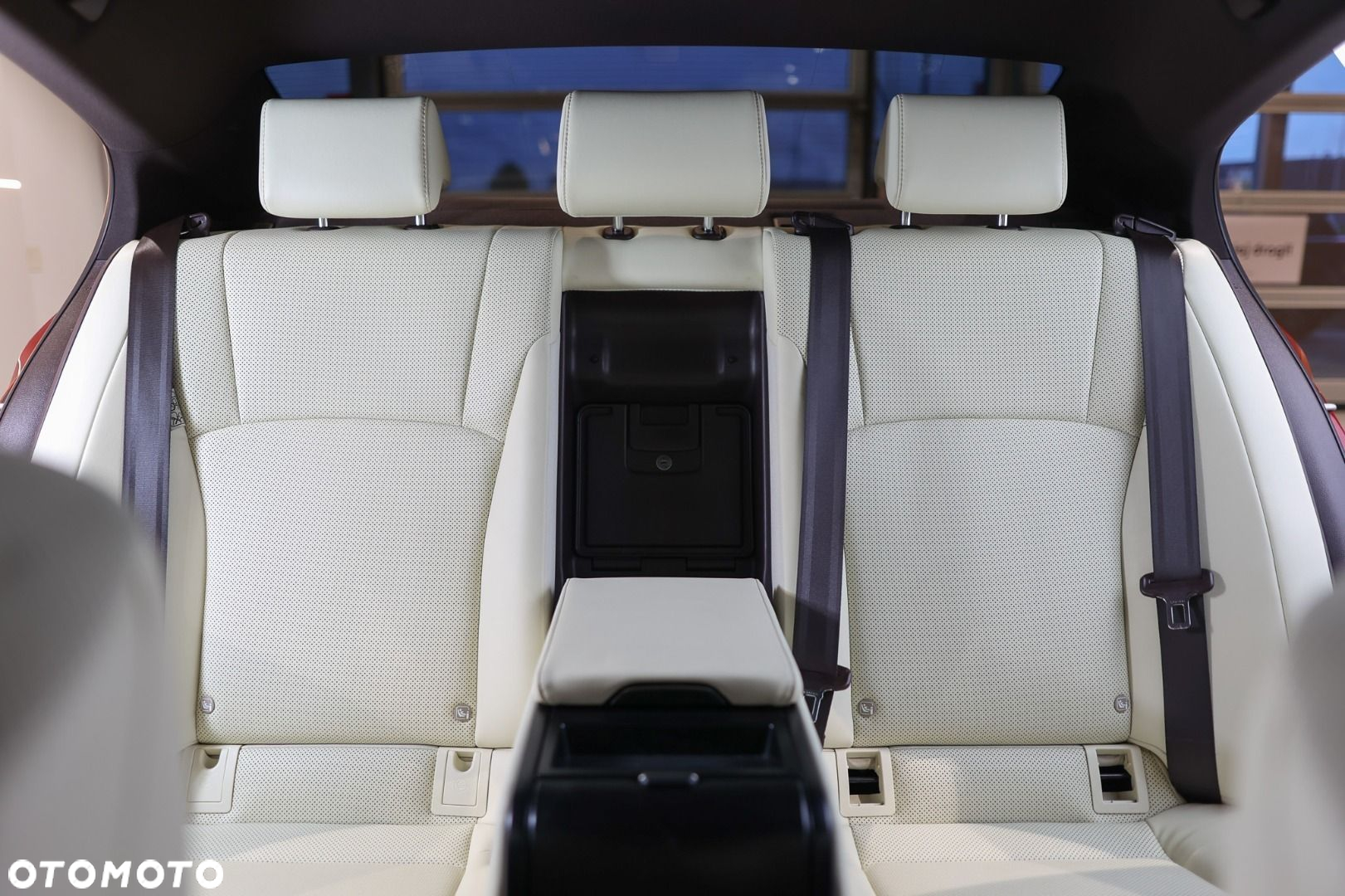 Lexus ES - 31