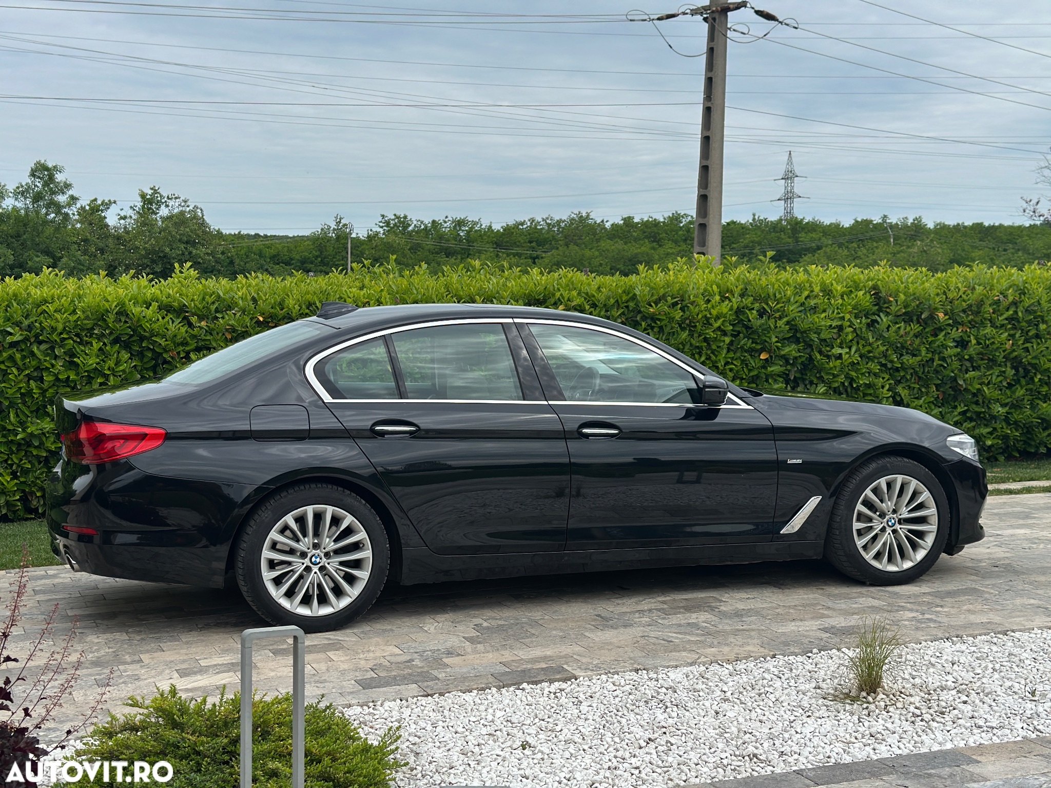 BMW Seria 5 530d xDrive AT - 9