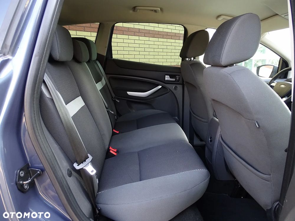 Ford Kuga 2.0 TDCi 2x4 Champions Edition - 8