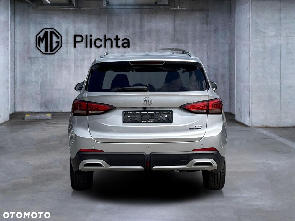 MG ZS Hybrid+ - 5