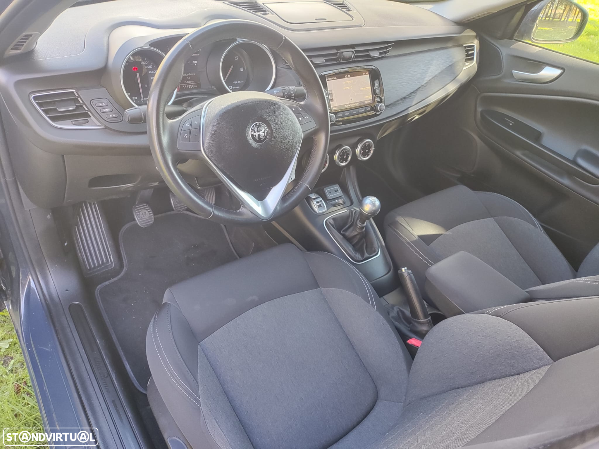 Alfa Romeo Giulietta 1.6 JTDm Distinctive 57X - 19