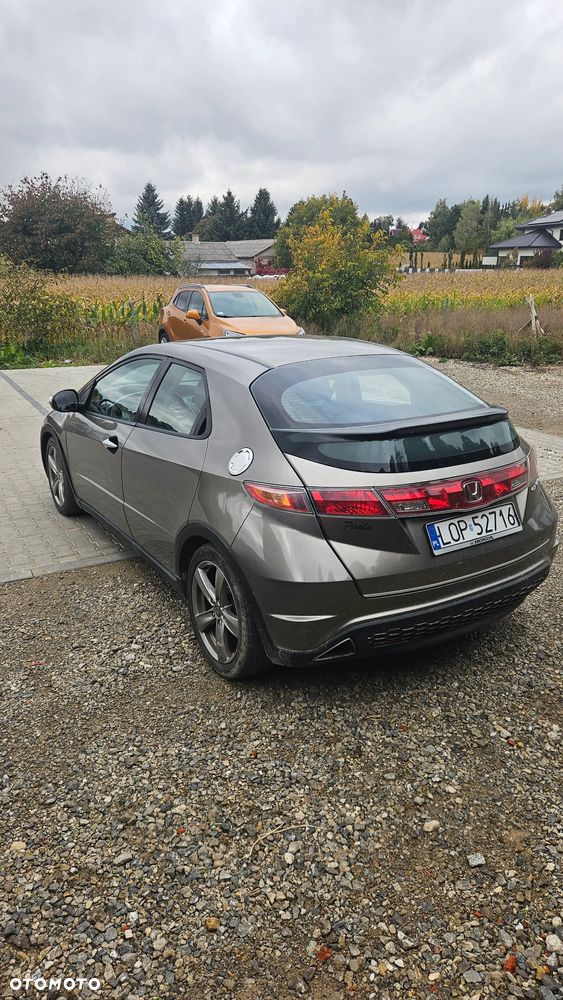 Honda Civic - 4