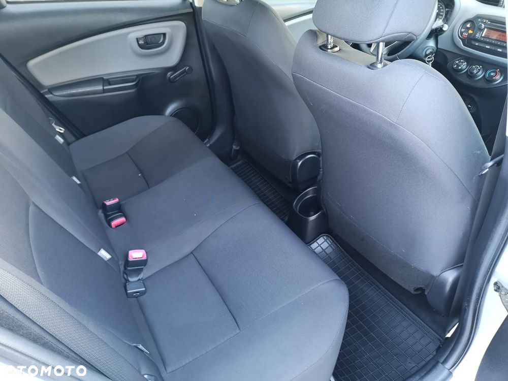 Toyota Yaris 1.0 Active - 23