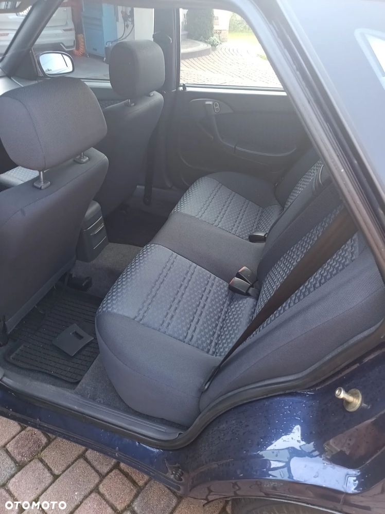 Daewoo Espero 1.5 GLX - 9