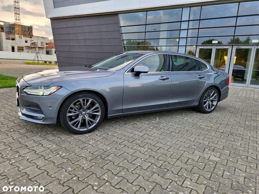 Volvo S90 T5 Momentum - 10