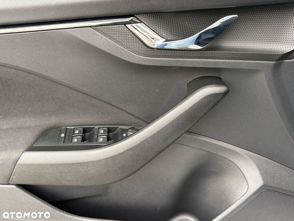 Skoda Kamiq 1.0 TSI Ambition - 10
