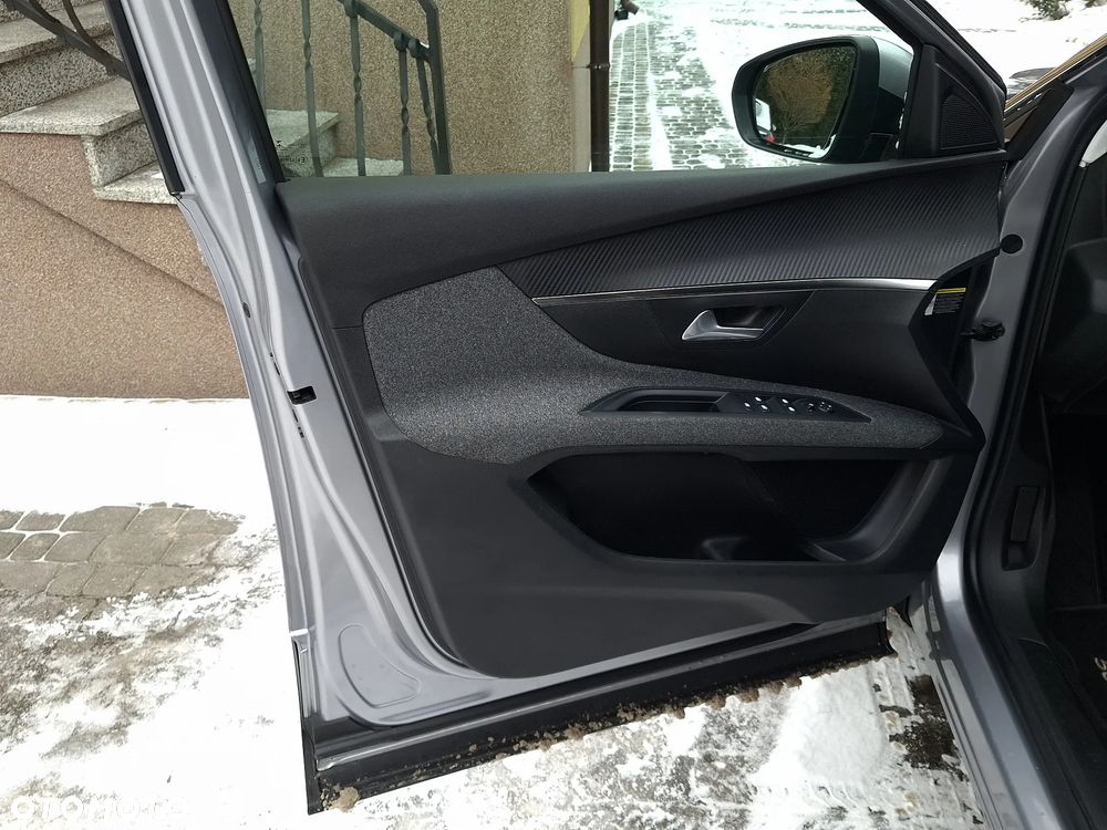 Peugeot 5008 BlueHDi 120 EAT6 Allure - 12