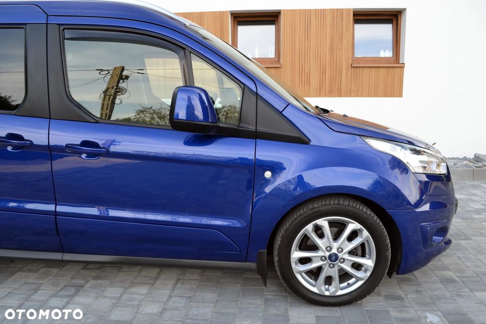 Ford Tourneo Connect - 12