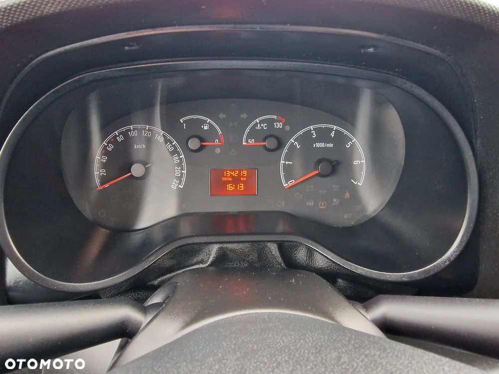 Opel Combo - 13