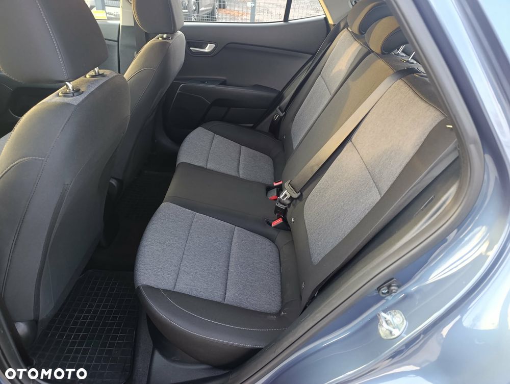 Kia Stonic 1.2 M - 10