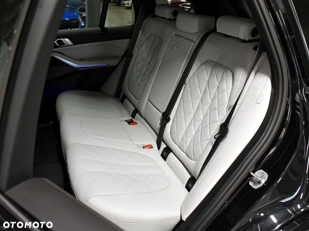 BMW X5 - 12