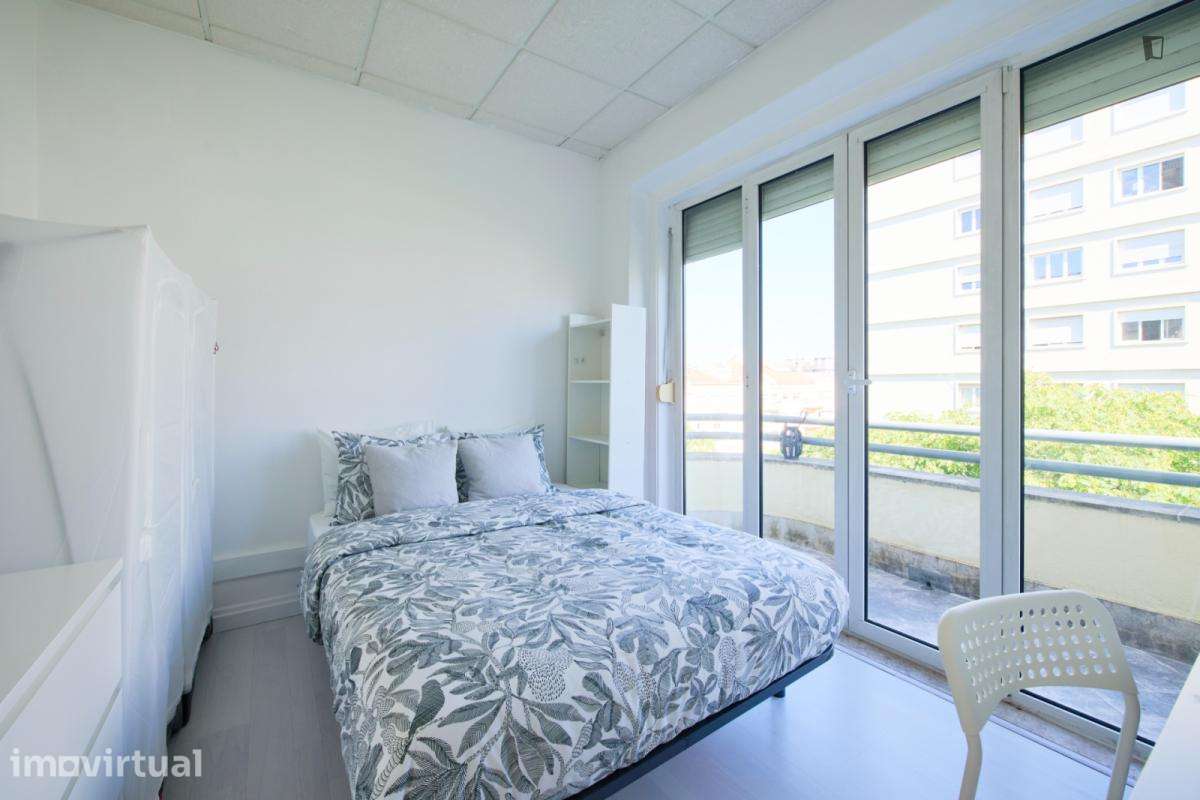 Quarto - localizado em Saldanha Lisbon - Grande imagem: 4/46
