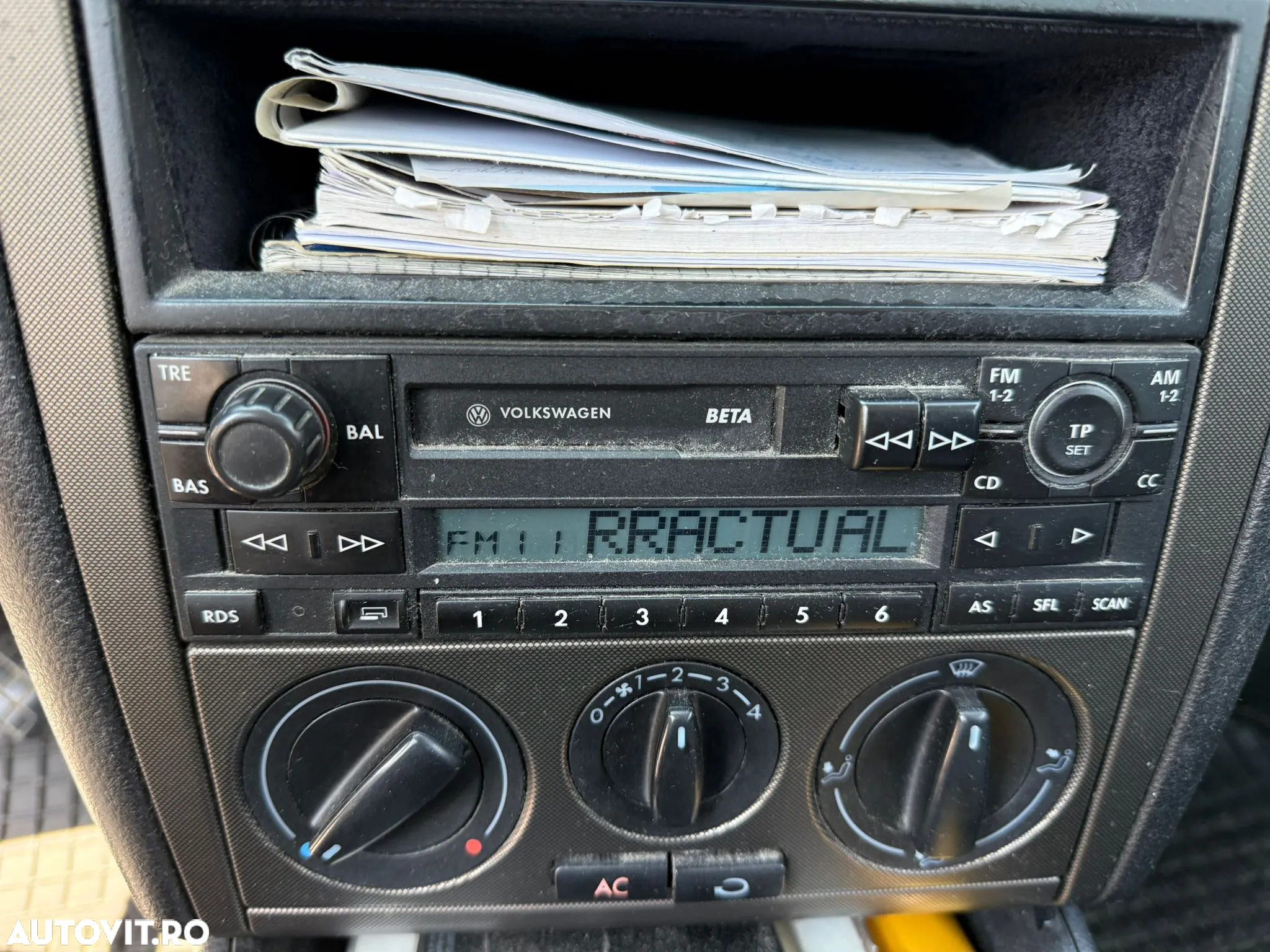 Volkswagen Bora 1.9 TDI Trendline - 6