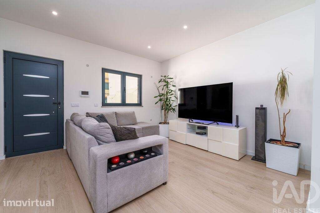 Casa / Villa T2 em Quelfes de 95 m2 - Grande imagem: 4/37