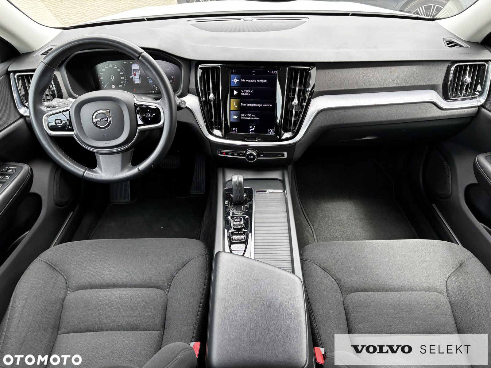 Volvo V60 Cross Country - 15