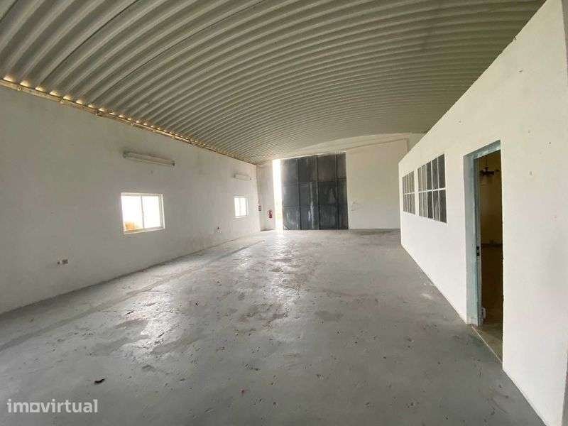 Arrenda-se Armazém em Benavente, bom estado, com contracto. - Grande imagem: 4/12