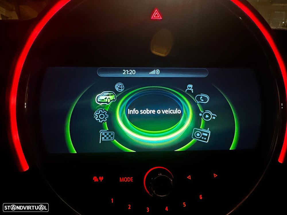 MINI 5 Portas Cooper D 60 Years Chili - 17