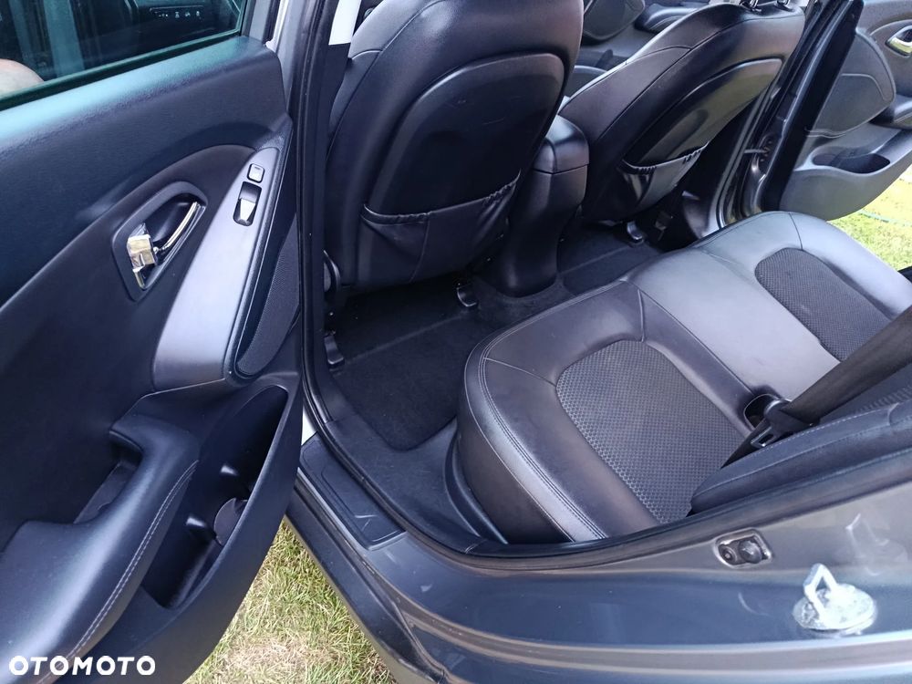 Hyundai ix35 2.0 CRDi Premium 4WD - 10