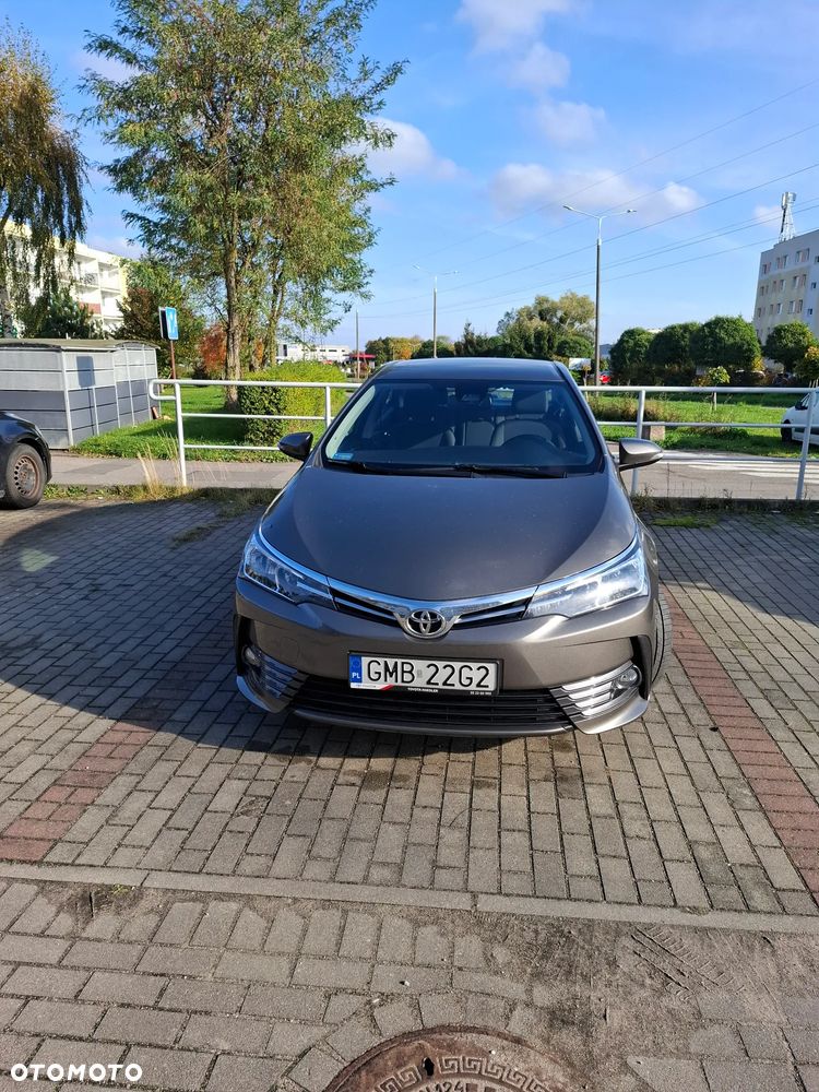 Toyota Corolla 2018 photo 3