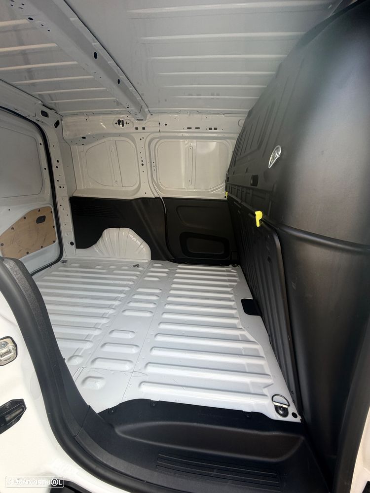 Citroën E BERLINGO VAN M800 100KW 136 CV BATERIA 50 KWH 3 LUGARES - 21