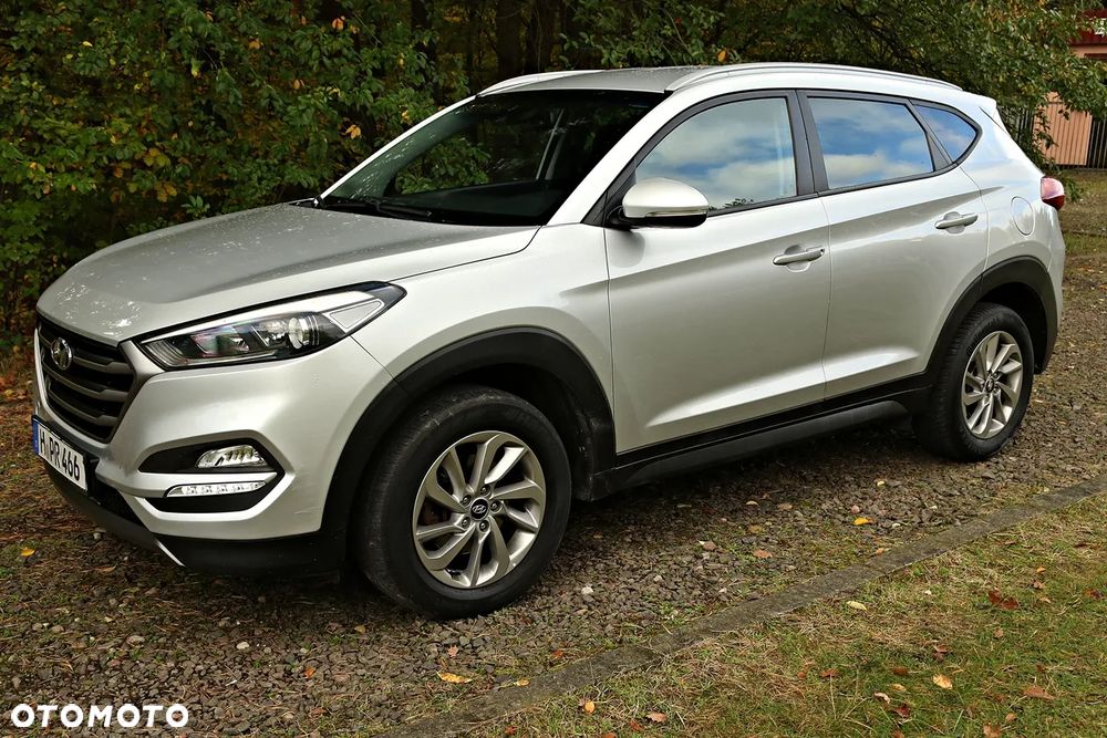 Hyundai Tucson 1.7 CRDI BlueDrive GO 2WD - 12
