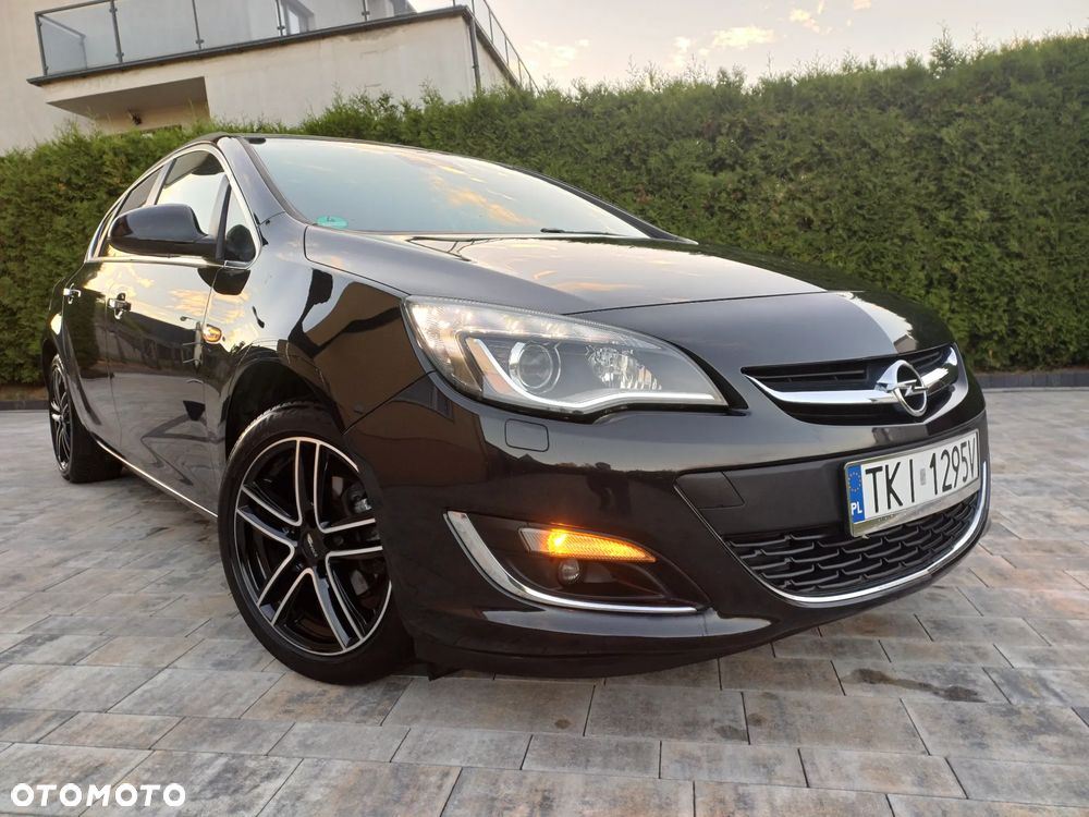 Opel Astra 1.4 T Sport EU6 - 24