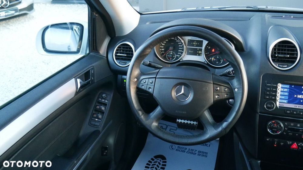 Mercedes-Benz ML - 11
