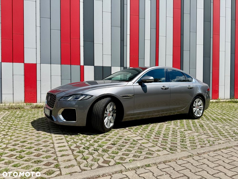 Jaguar XF 2.0 D200 S - 12