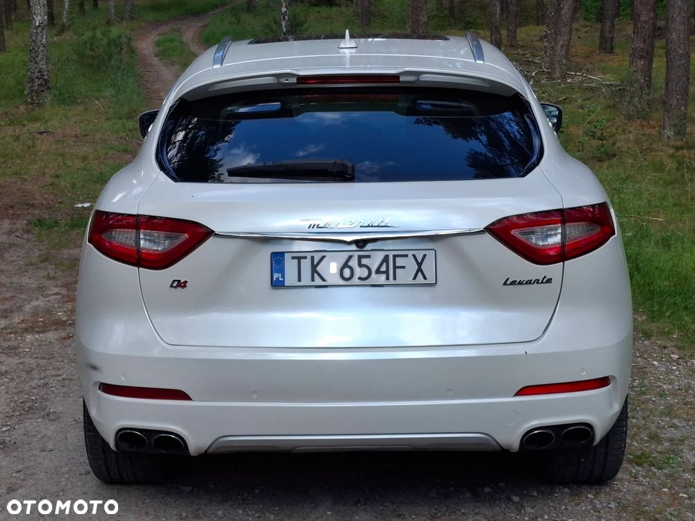Maserati Levante Q4 - 15
