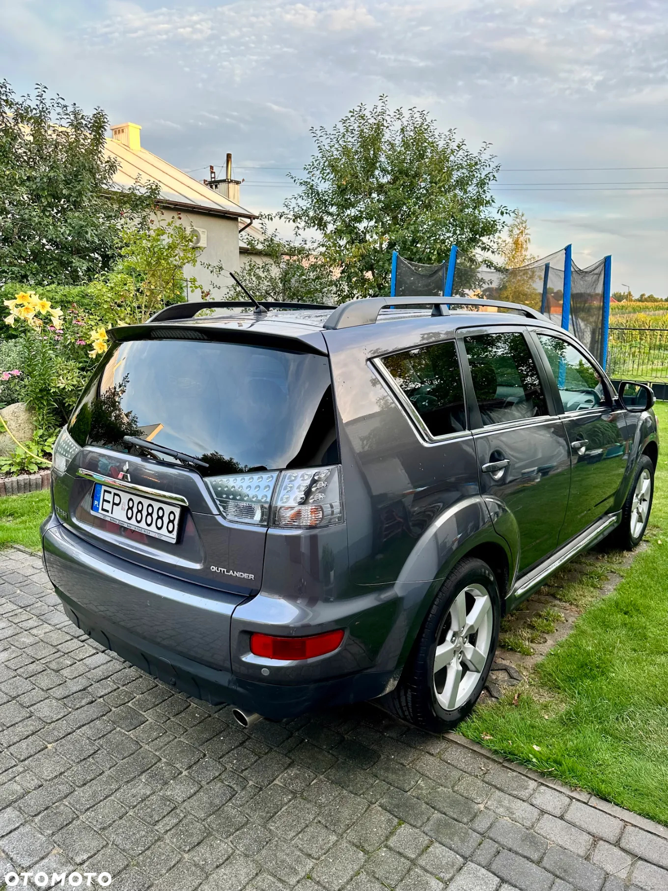 Mitsubishi Outlander 2.0 2WD - 4