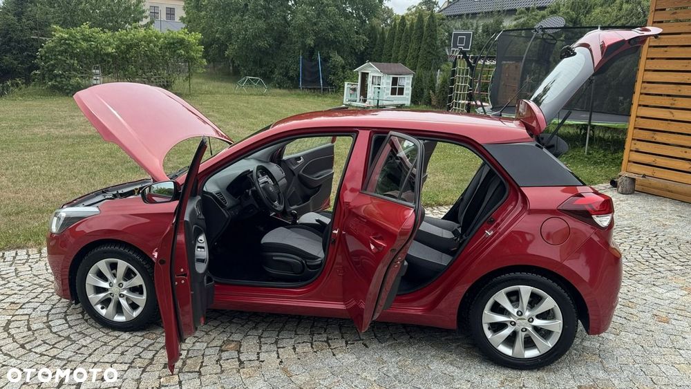 Hyundai i20 - 16