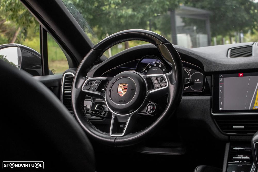 Porsche Cayenne Coupé E-Hybrid Tiptronic S - 34