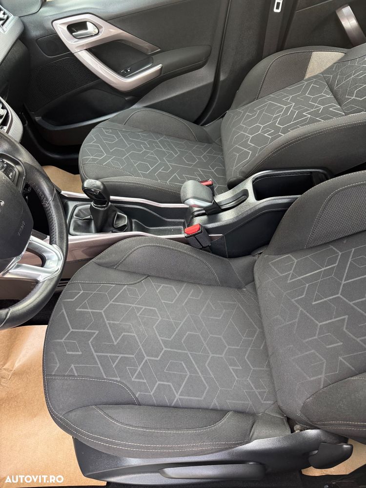 Peugeot 2008 e-HDi FAP 115 STOP & START Allure - 15