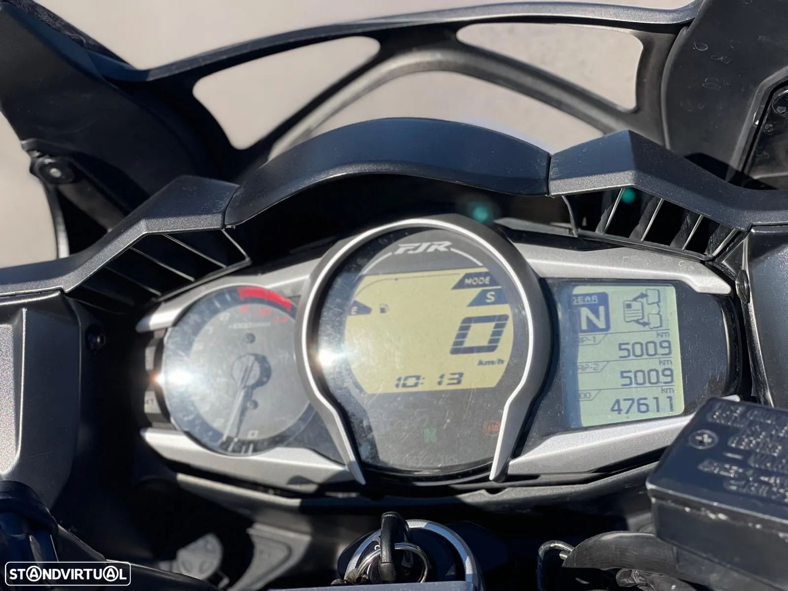 Yamaha FJR RP23 - 13
