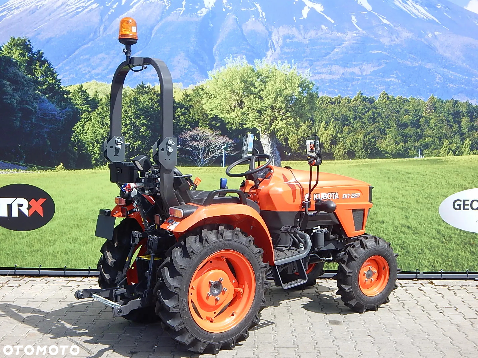 Kubota EK1-261 - 3