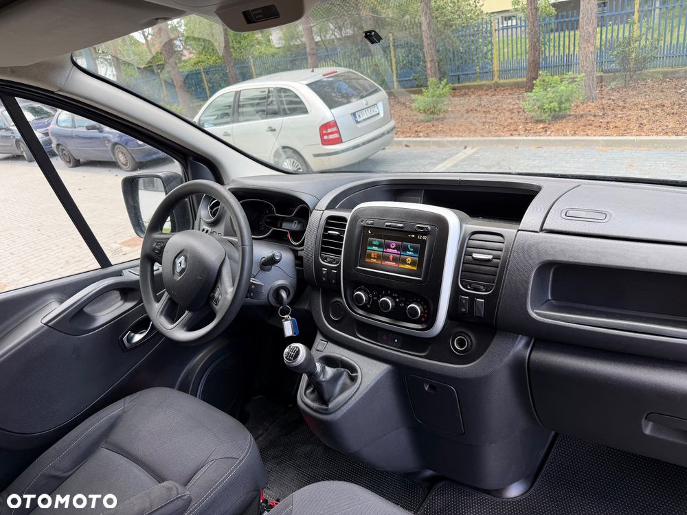 Renault Trafic - 10