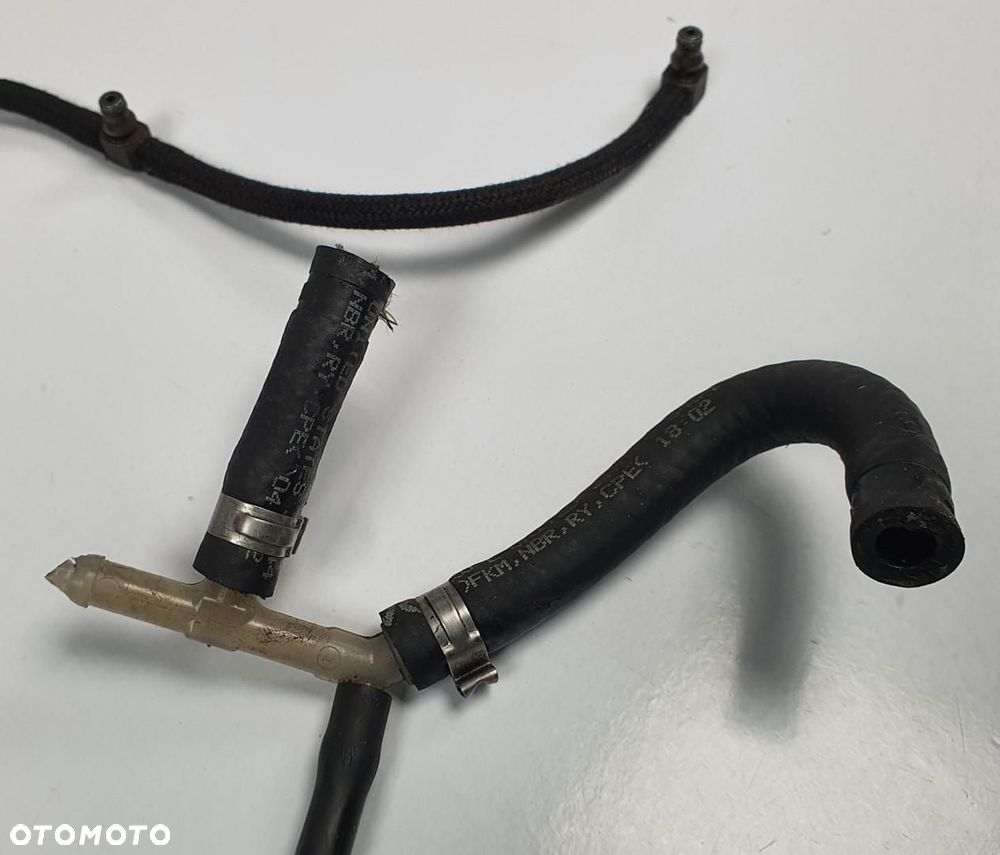 PRZEWÓD PRZELEWOWY PALIWA VOLVO XC90 2.4 D5 - 2