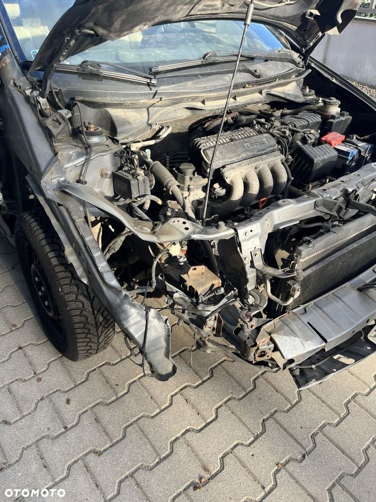 Honda City 1.4 Comfort - 12