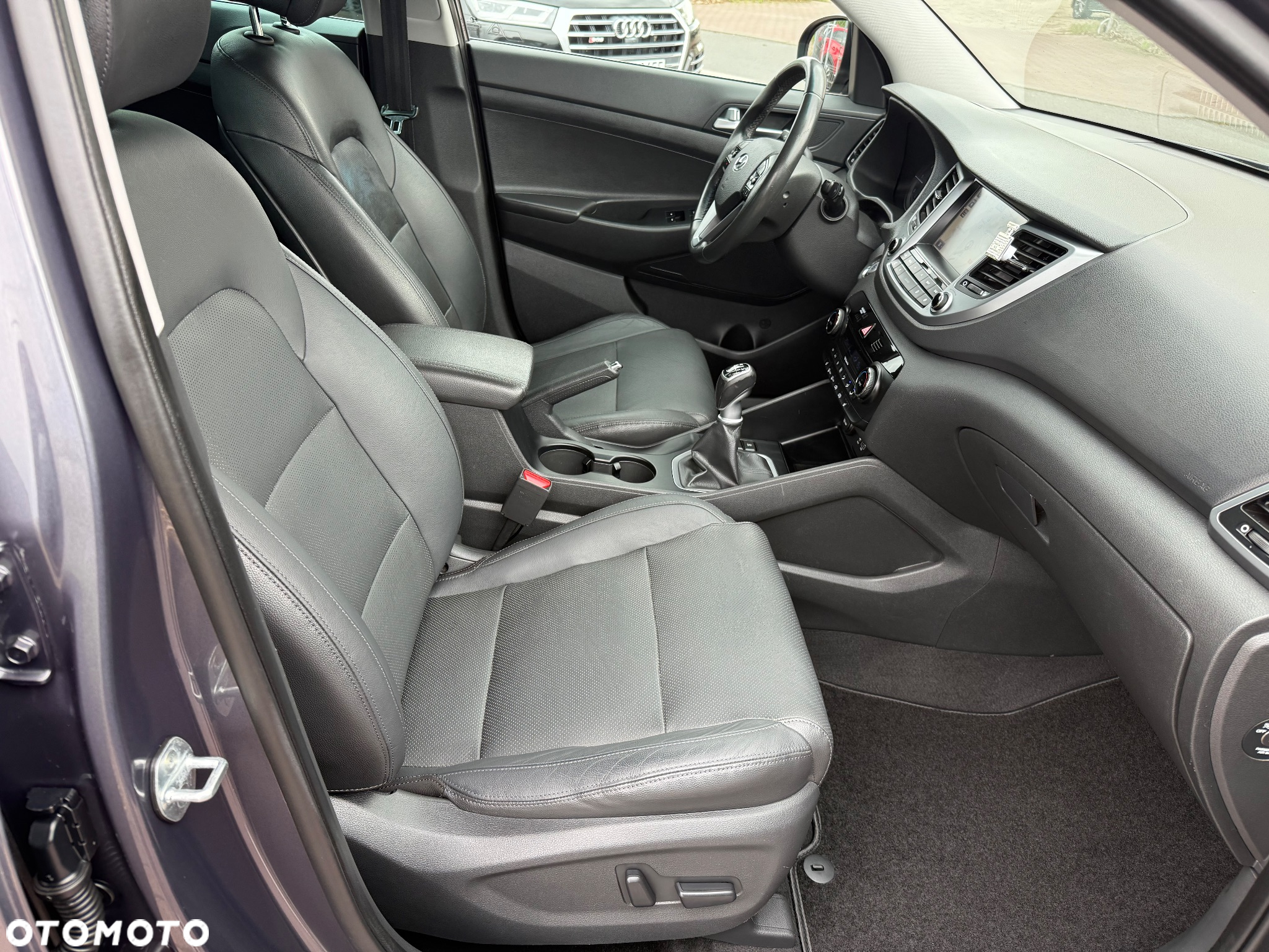 Hyundai Tucson - 11