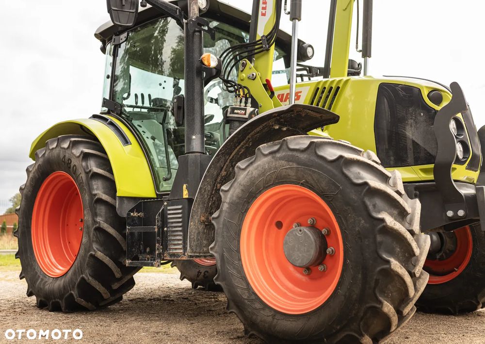 Claas Arion 420 - 9