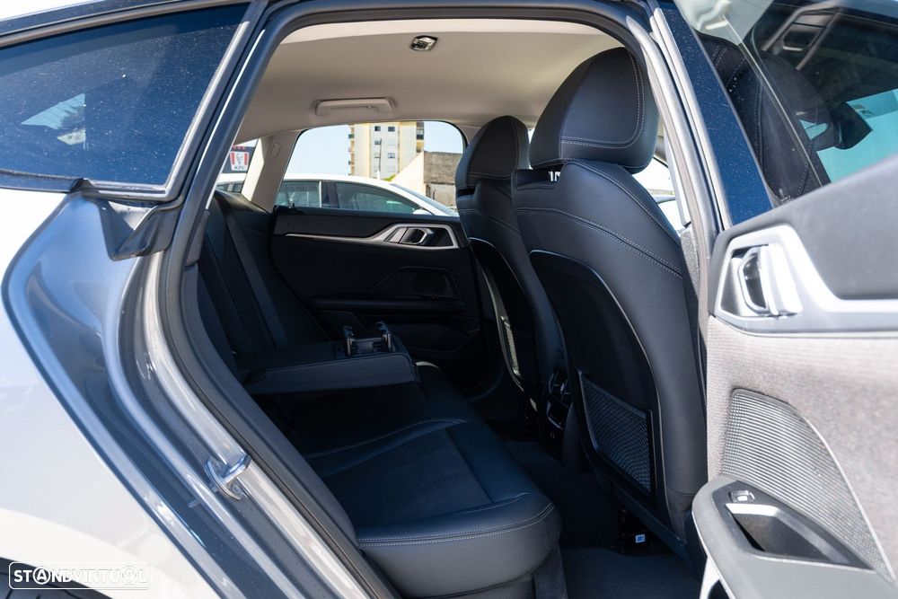 BMW i4 eDrive35 - 18