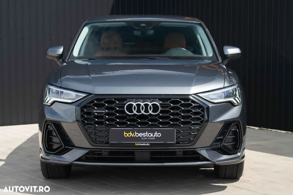 Audi Q3 Sportback 2.0 40 TDI quattro S tronic S Line - 4