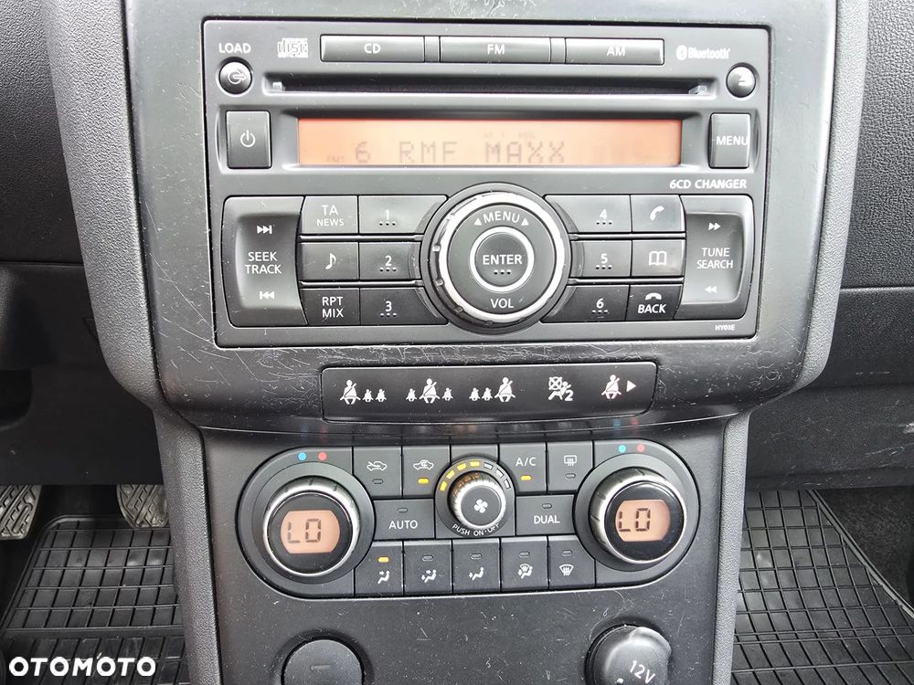 Nissan Qashqai 2.0 dCi Tekna - 33