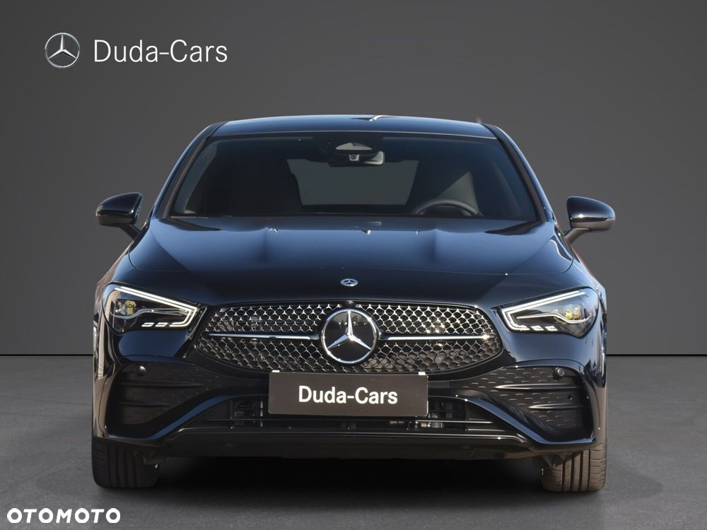 Mercedes-Benz CLA 200 Progressive 7G-DCT - 4