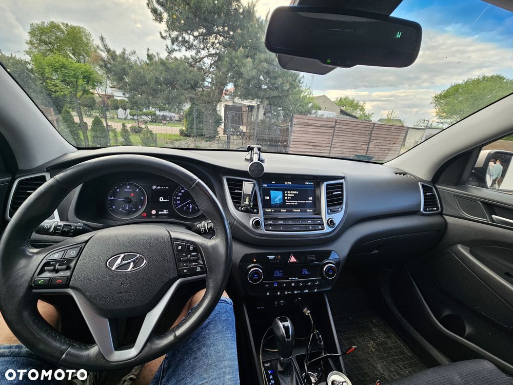Hyundai Tucson 1.7 CRDI BlueDrive Style 2WD DCT - 10