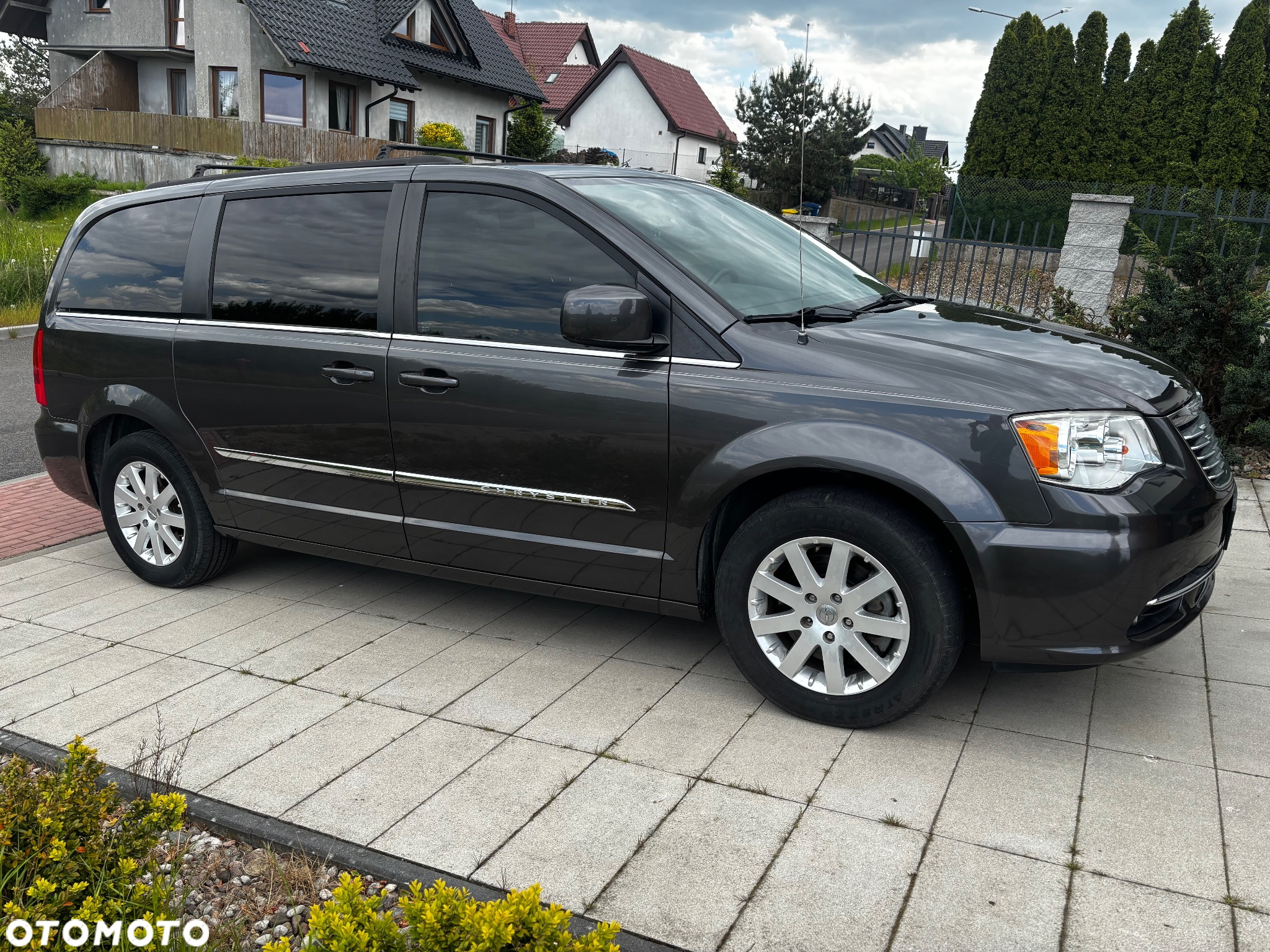 Chrysler Town & Country 3.6 Limited - 5